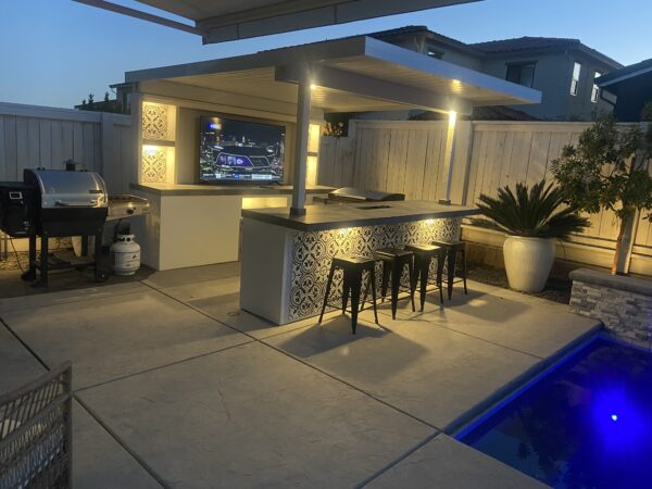 Just BBQ Grills - BBQ Island - 3 Piece TV Island With Roof_6