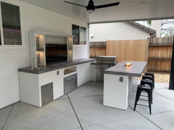 Just BBQ Grills - BBQ Island - 3 Piece TV Island Without Roof_4078